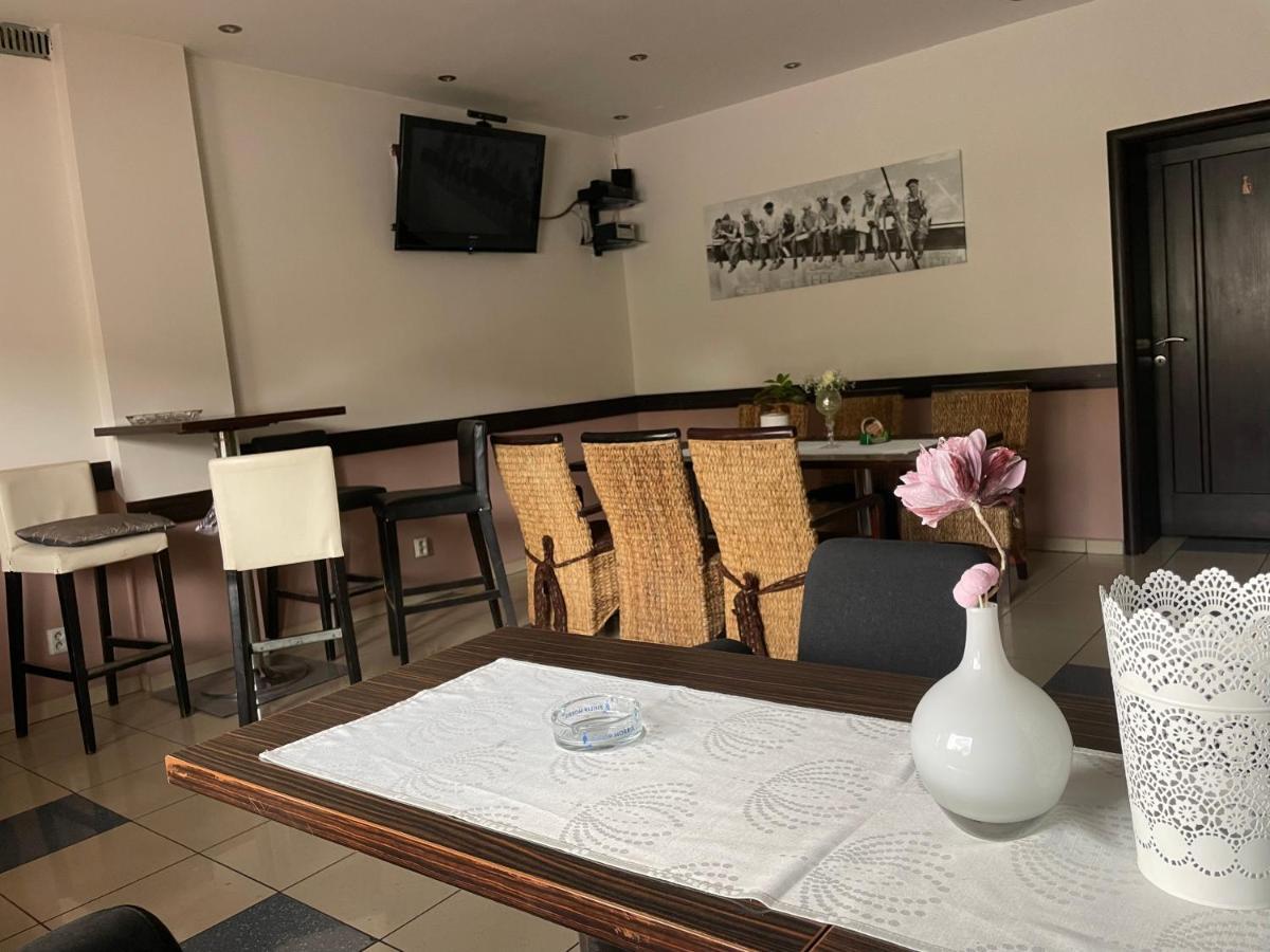 Penzion Hm Oscadnica Εξωτερικό φωτογραφία